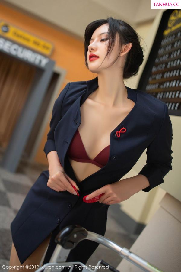 就是阿朱啊  [XIUREN]高清写真图 2019.12.25 就是阿朱啊第65张图片